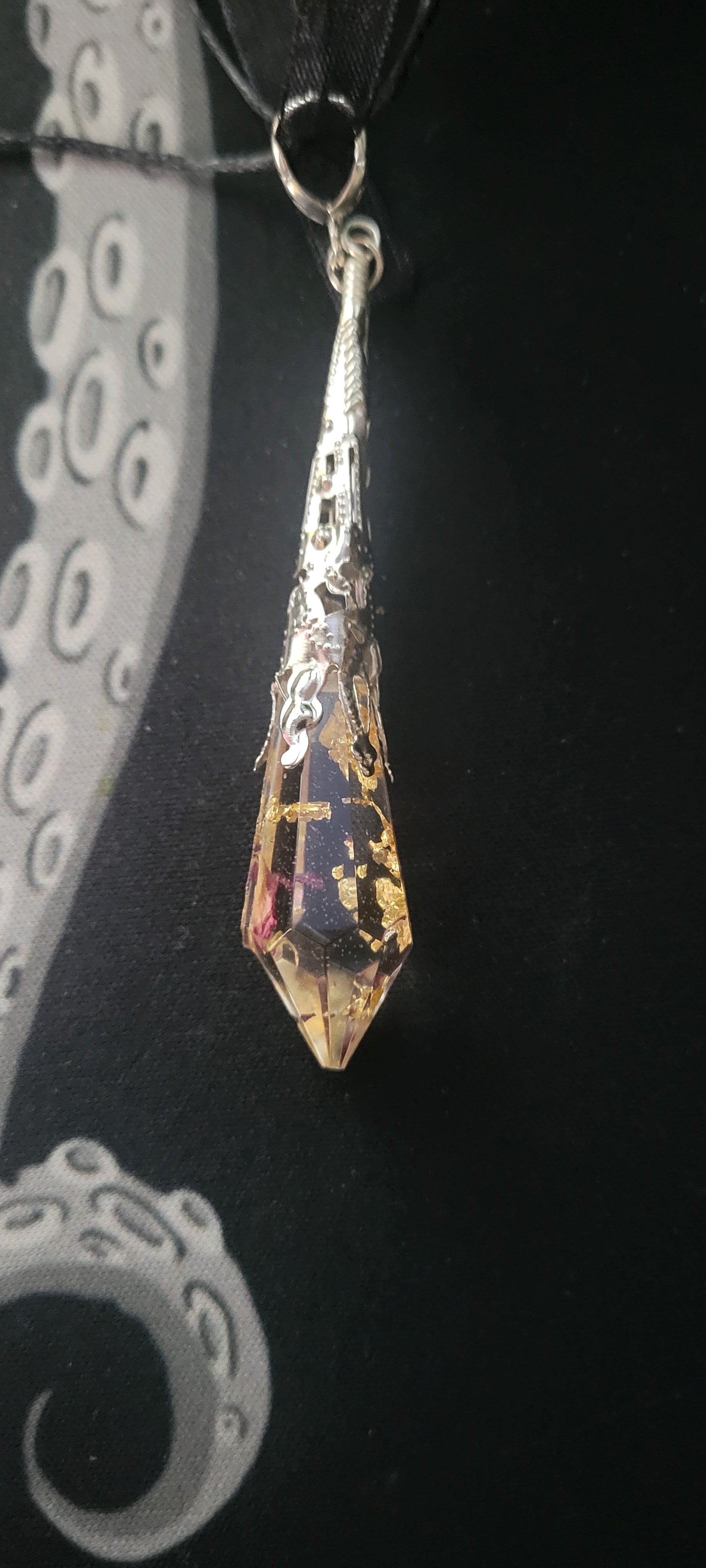 Mini Teardrop Necklace