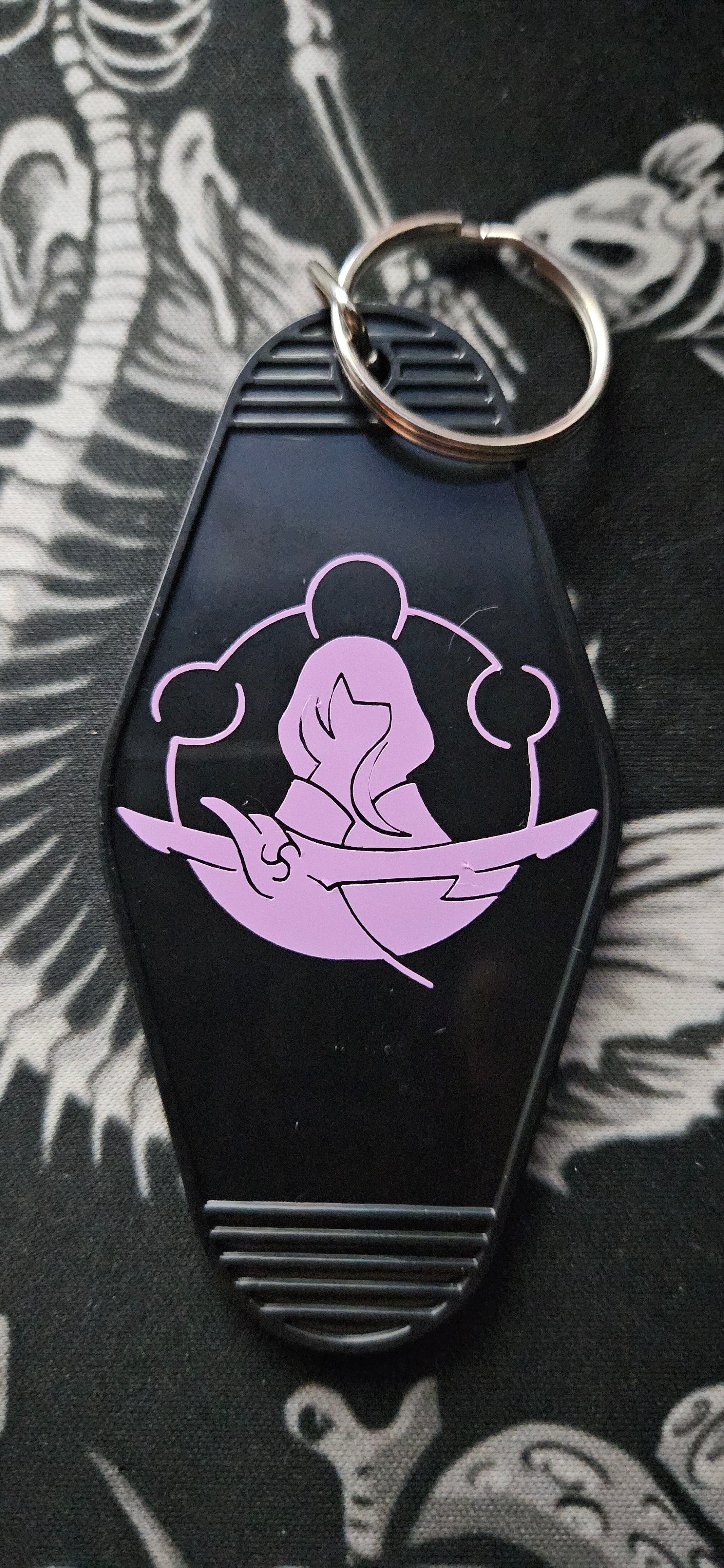 Raiden Shogun Motel Keychain