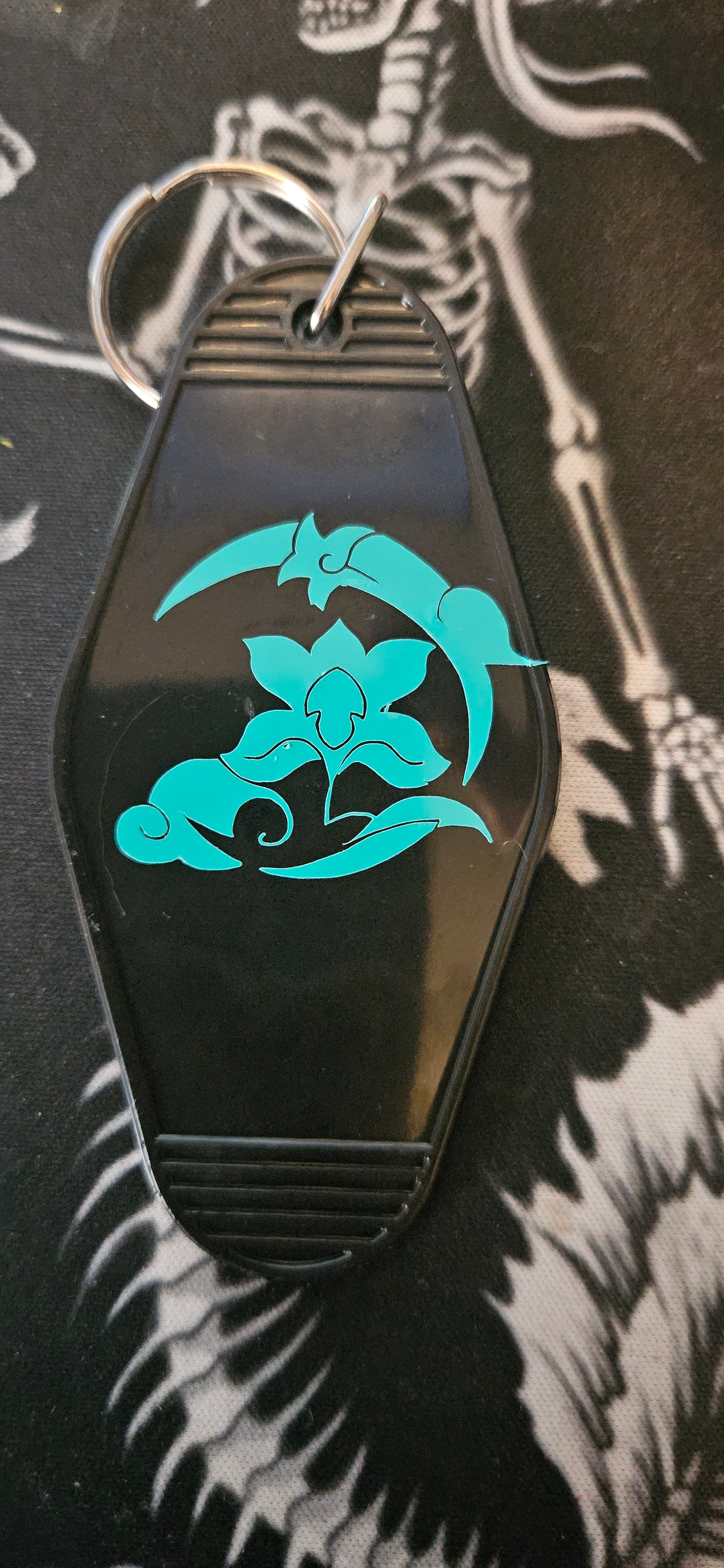 Yelan Hotel Keychain