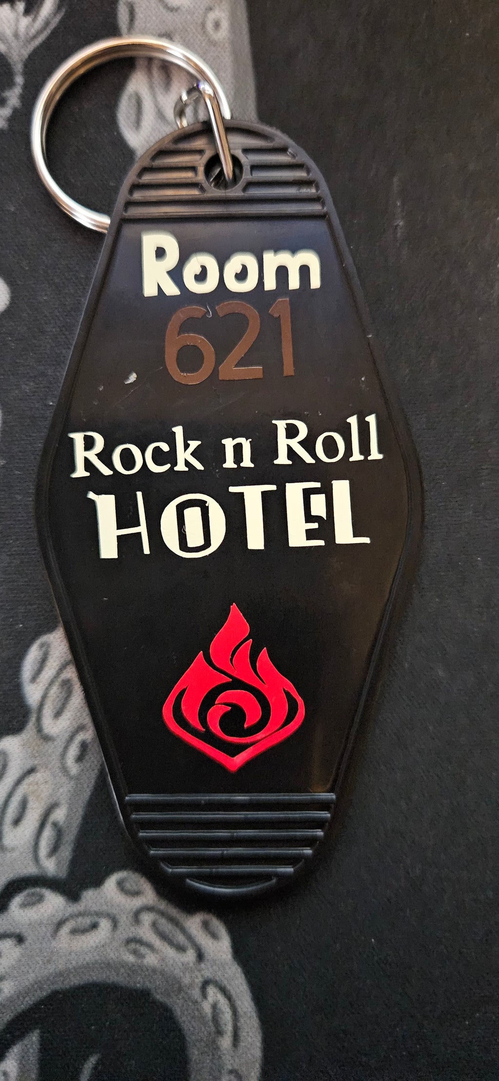 Xinyan Hotel Keychain