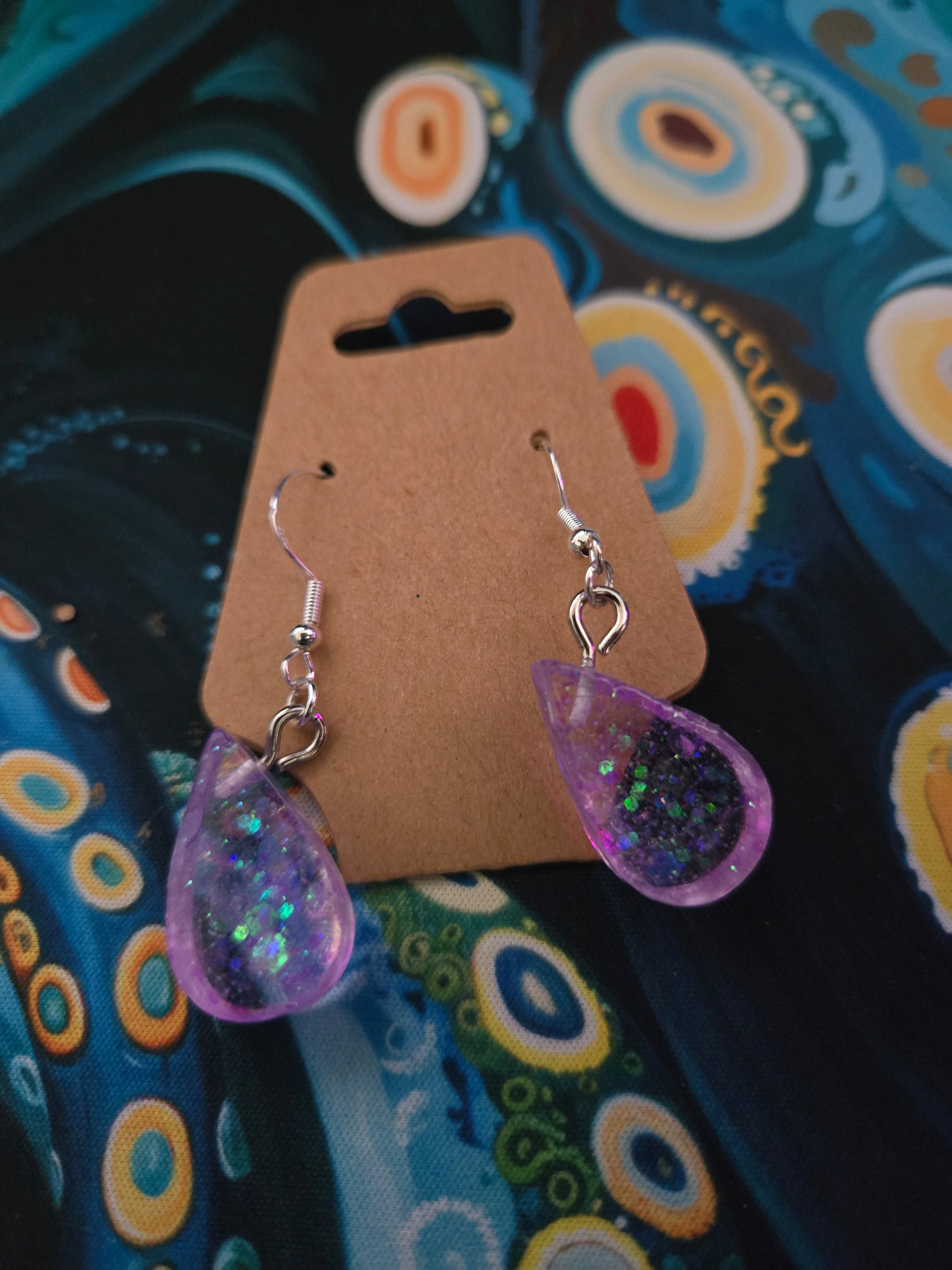 Mini Teardrop Earrings