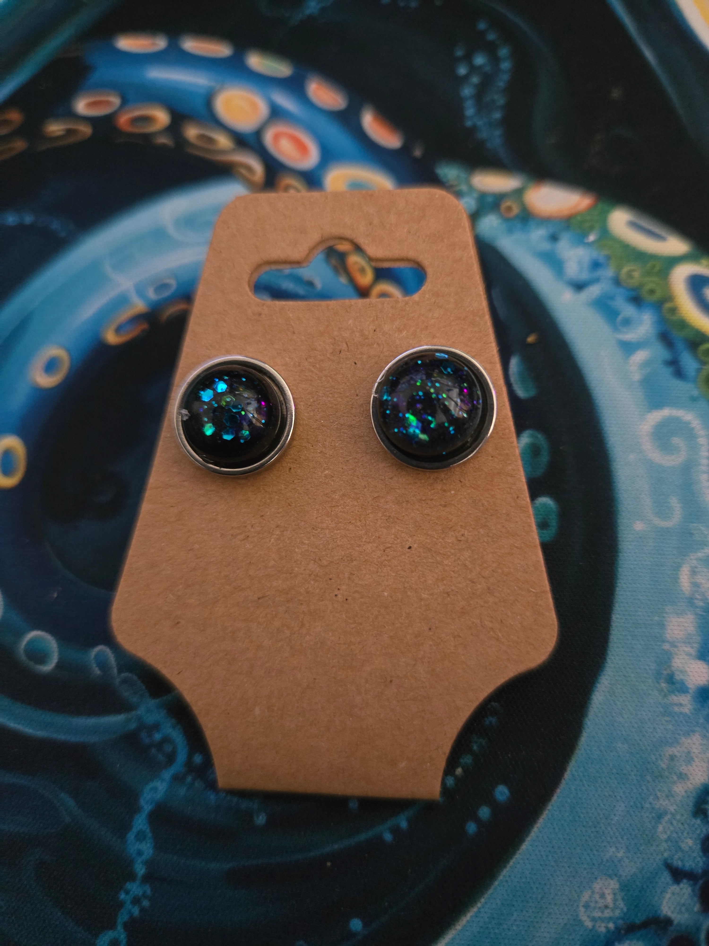 Small Round Earrings