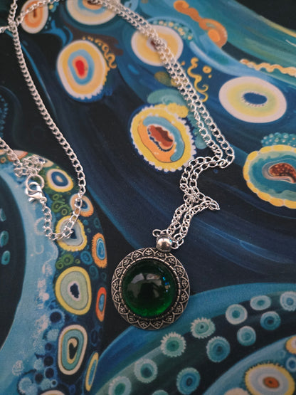 Striking Necklace