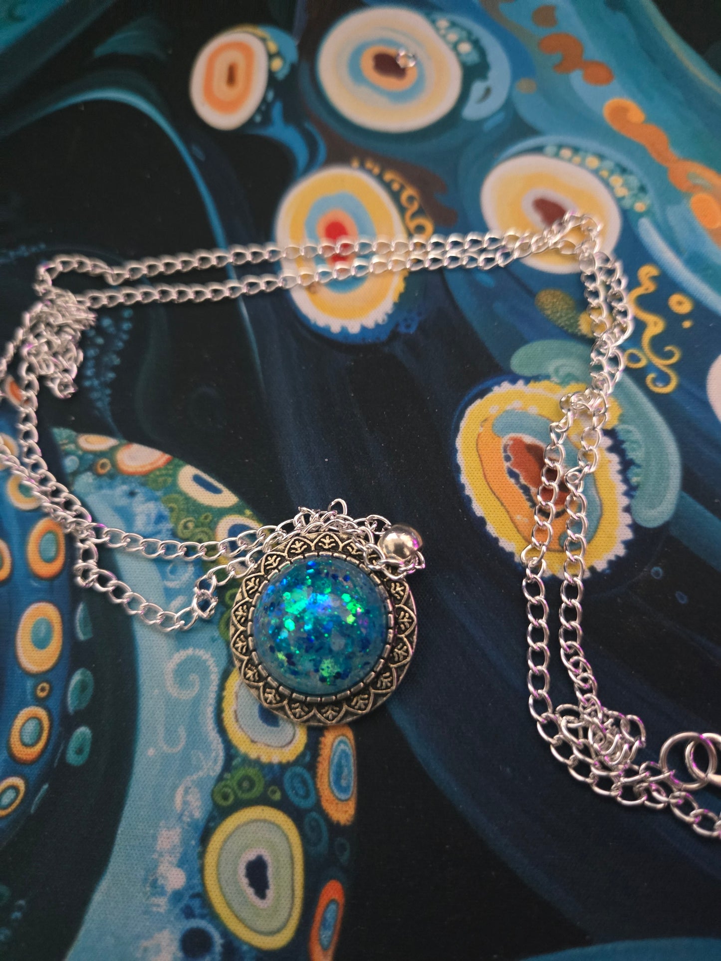 Striking Necklace