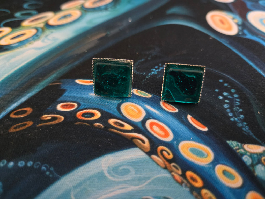Square Stud earrings