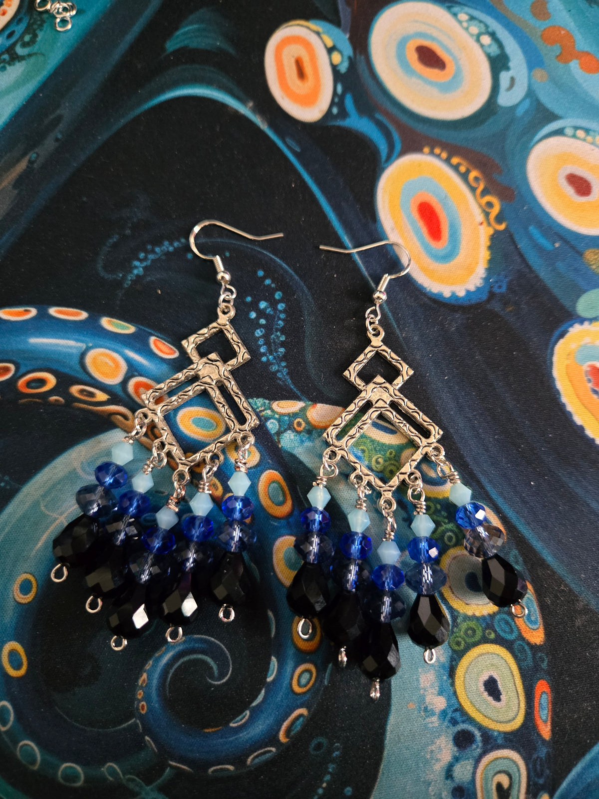 Lohen Earrings