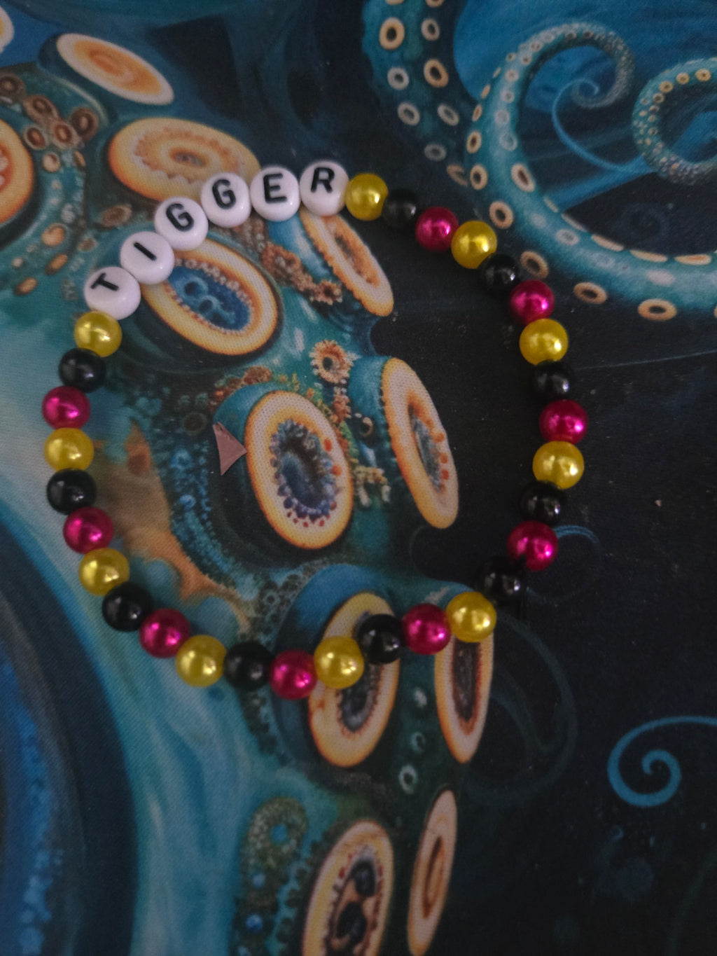 Stud ZZZ Bead Bracelet