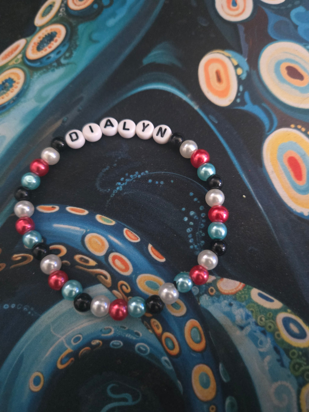 Stud ZZZ Bead Bracelet
