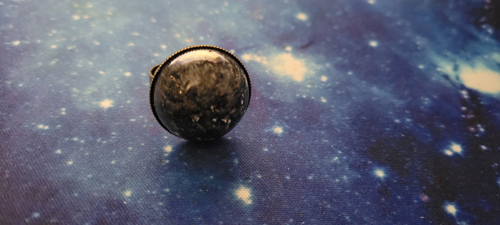 Round Resin Ring