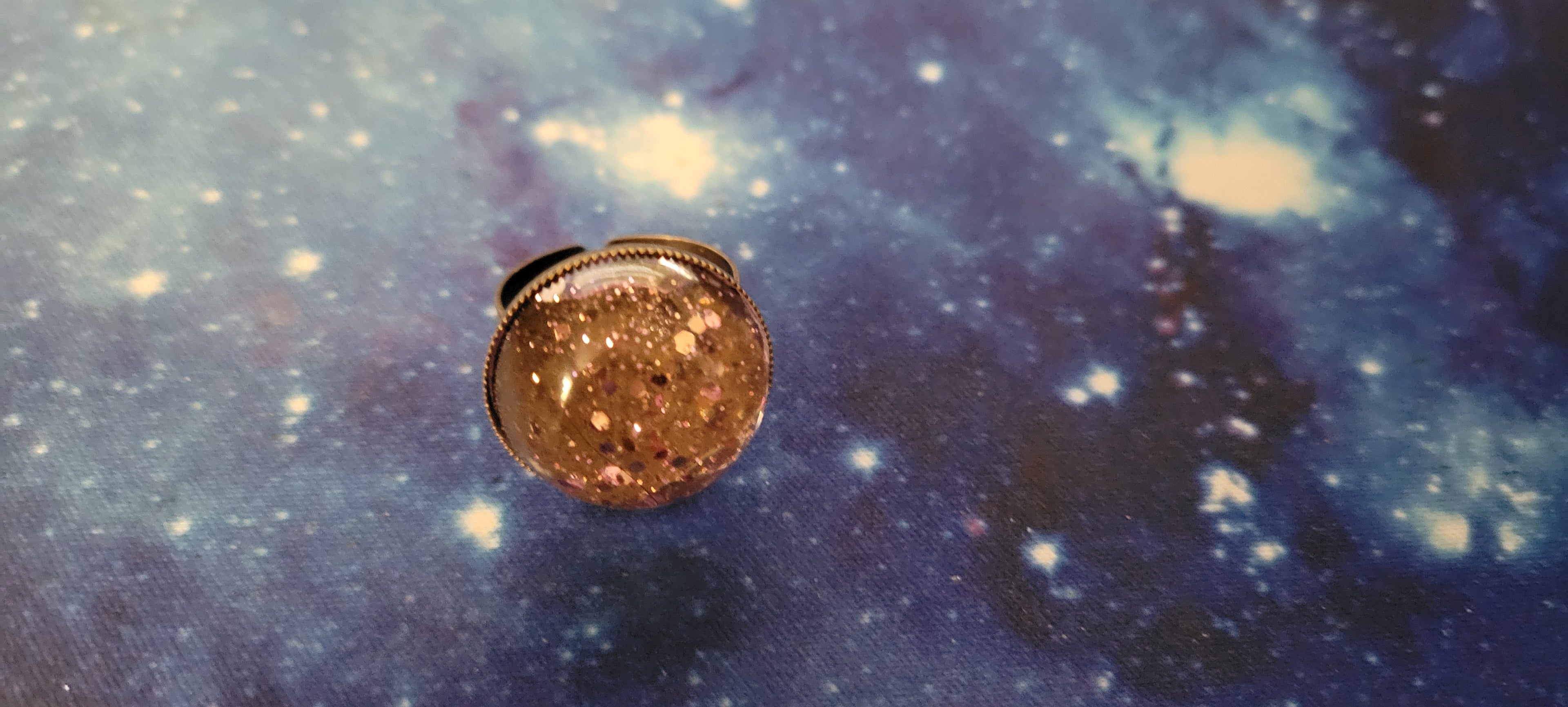 Round Resin Ring