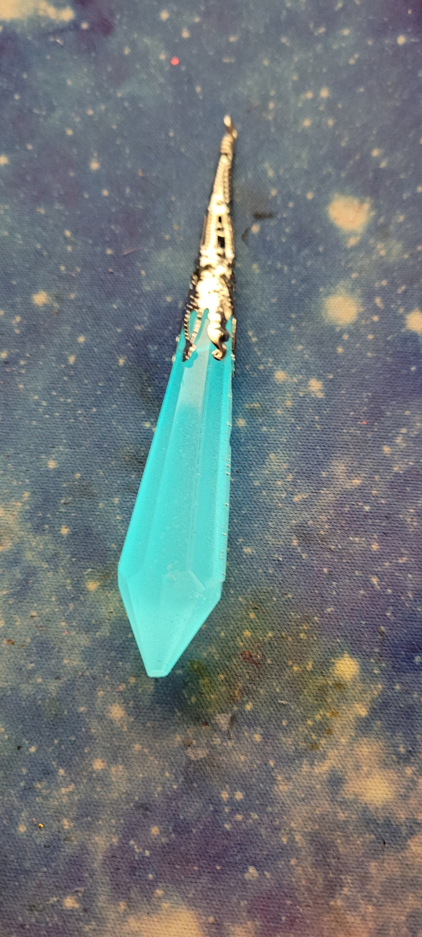 Teardrop Pendant that Glows